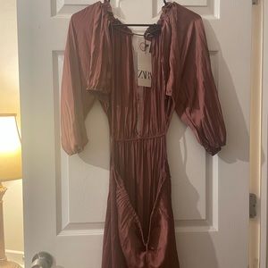 NWT Zara Satin Dress (Small)